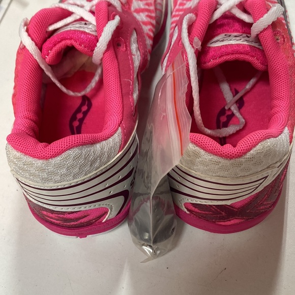 Kilkenny XC5 Saucony Spikes - Picture 4 of 9